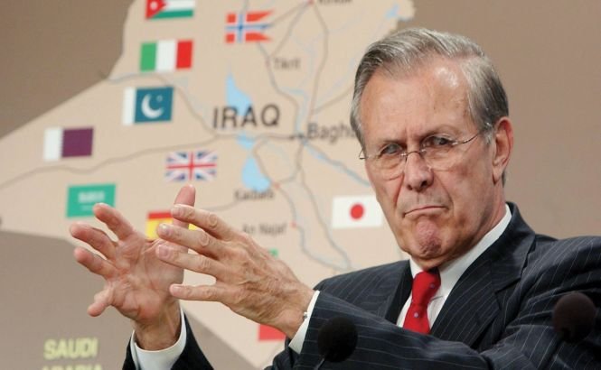 Rumsfeld recunoaşte: &quot;Adminstraţia Bush a GREŞIT atunci când a încercat să impună democraţia în Irak&quot;