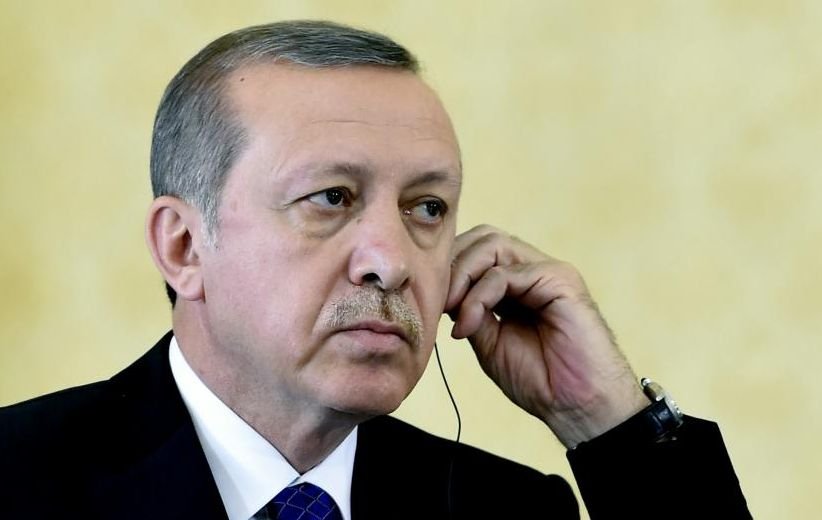 Guvernul Turciei A DEMISIONAT. Preşedintele Erdogan a acceptat demisia cabinetului
