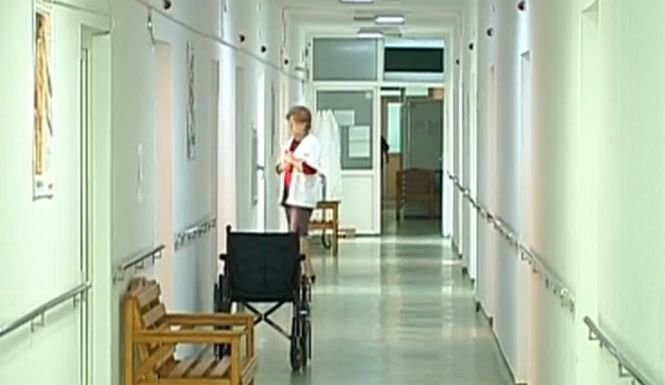 România în care se poate: Spital de ţară, servicii de Capitală