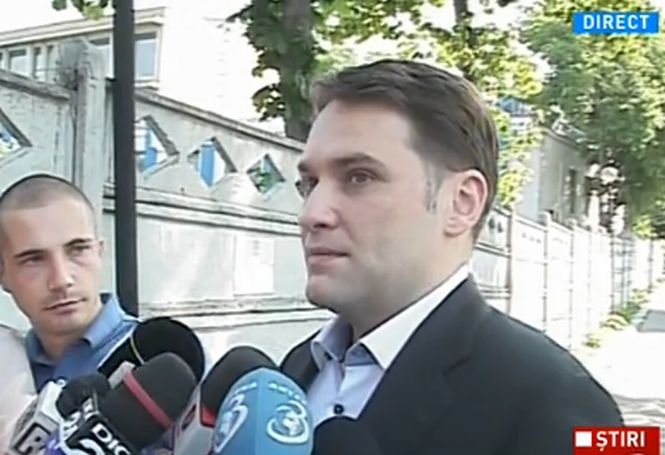 Dan Şova a absentat motivat de la votul moţiunii de cenzură