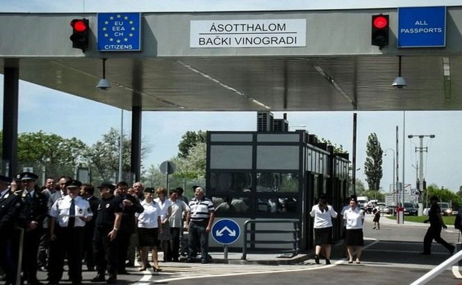 38 de poliţişti şi vameşi sârbi au fost arestaţi la graniţa cu Ungaria
