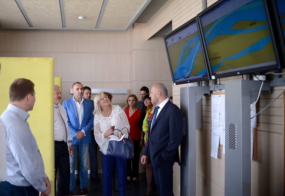 Corina Creţu, vizită oficială în Bulgaria: Acest proiect va contribui la cooperarea eficientă dintre Bulgaria şi România  310313