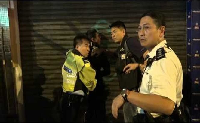Poliţia din Hong Kong a arestat 9 persoane după descoperirea unor dispozitive explozive