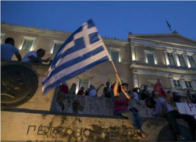Manifestații la Bruxelles și Amsterdam în semn de solidaritate cu Grecia