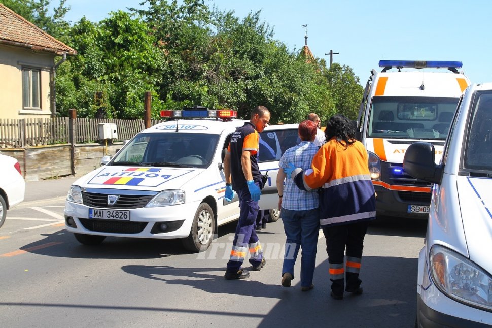 Accident oribil în Sibiu. A fost zdrobită între două mașini