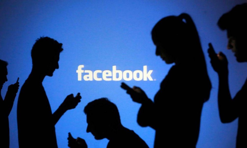 Care este adevăratul efect al Facebook asupra oamenilor