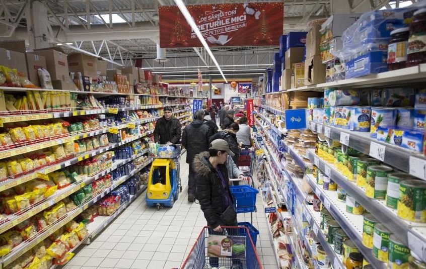 Măsuri pentru supermarketuri înainte de scăderea TVA. Ministrul Teodorovici tocmai a făcut anunţul