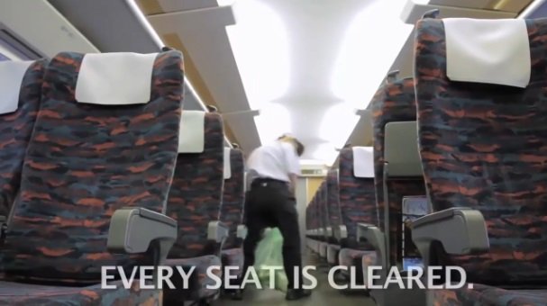 Cum curăță japonezii un tren în șapte minute. VIDEO