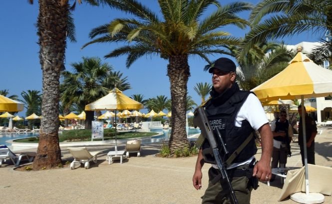 Britanicii sunt AVERTIZAŢI: &quot;NU călătoriţi în Tunisia, Algeria şi Libia! Sunt posibile NOI atacuri teroriste!&quot;