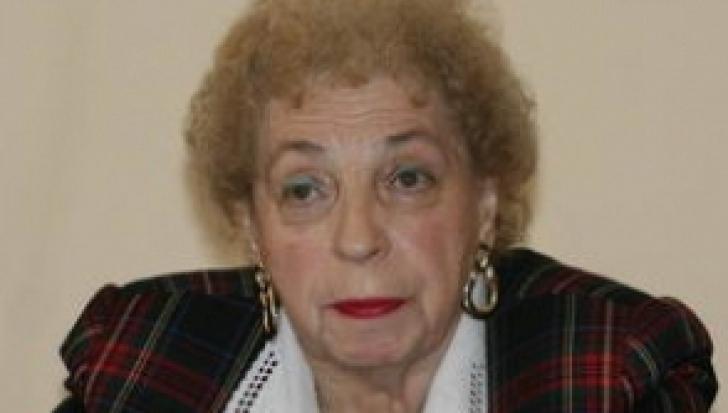 Paula Iacob, schimbare radicală de look. Pare mult mai tânără 312345