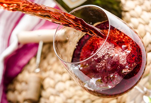Efectul incredibil al vinului roşu asupra cancerului! Ce au descoperit cercetătorii