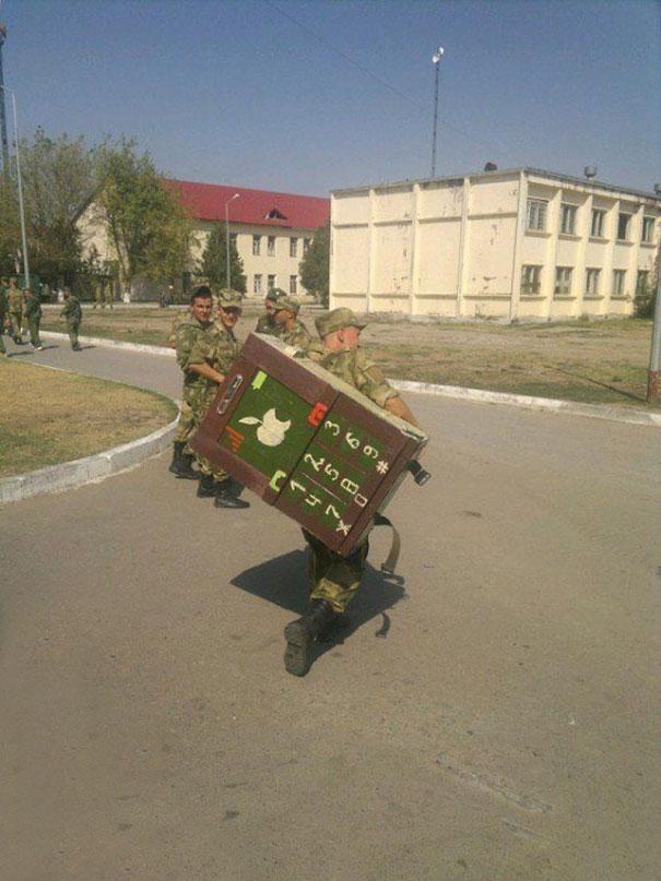 Foto: Cum sunt PEDEPSIŢI soldaţii din armata rusă 312624