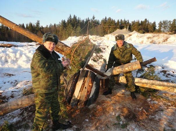 Foto: Cum sunt PEDEPSIŢI soldaţii din armata rusă 312634