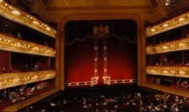 Scenă NUD de VIOL la Royal Opera House. Care a fost reacţia publicului