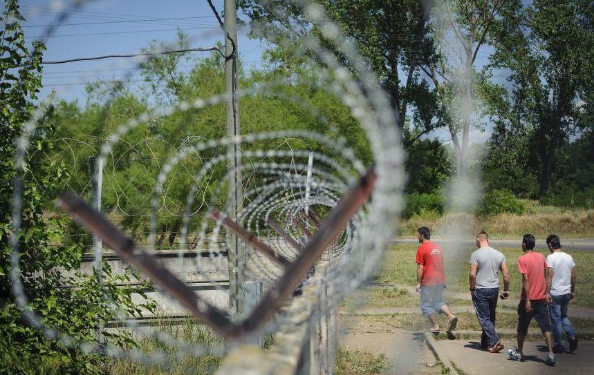 Gardul de la graniţa dintre Ungaria şi Serbia va fi gata în câteva luni 