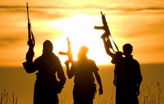 Statul Islamic difuzează o înregistrare video a unei execuții în masă în orașul antic Palmira  313907