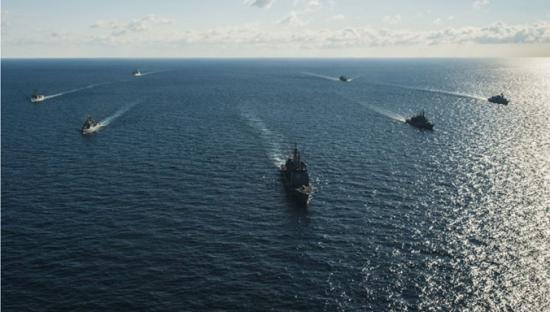 Un exerciţiu maritim NATO la care participă inclusiv nave din România a început în Bulgaria