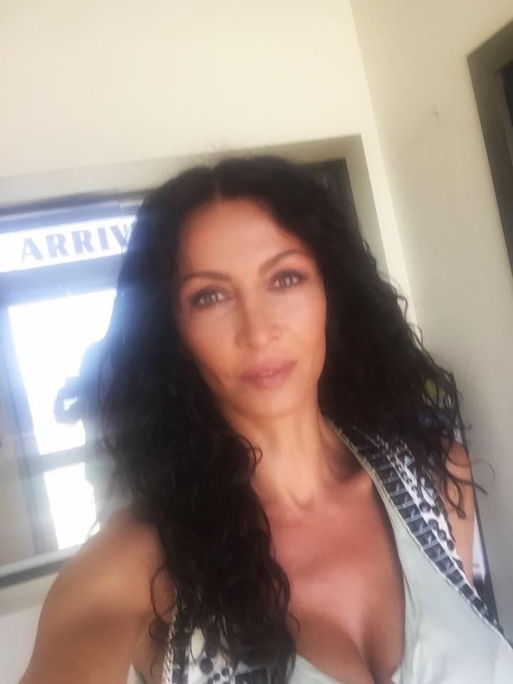 Cum arată de fapt Mihaela Rădulescu 314006