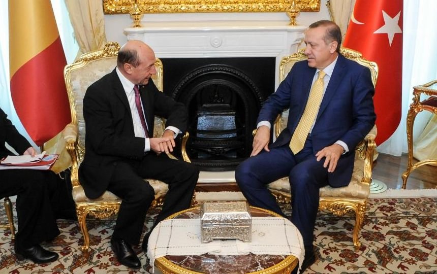 Sinteza zilei: DOVADA că Băsescu i-a promis lui Erdogan încă din 2014 o moschee la Bucureşti 
