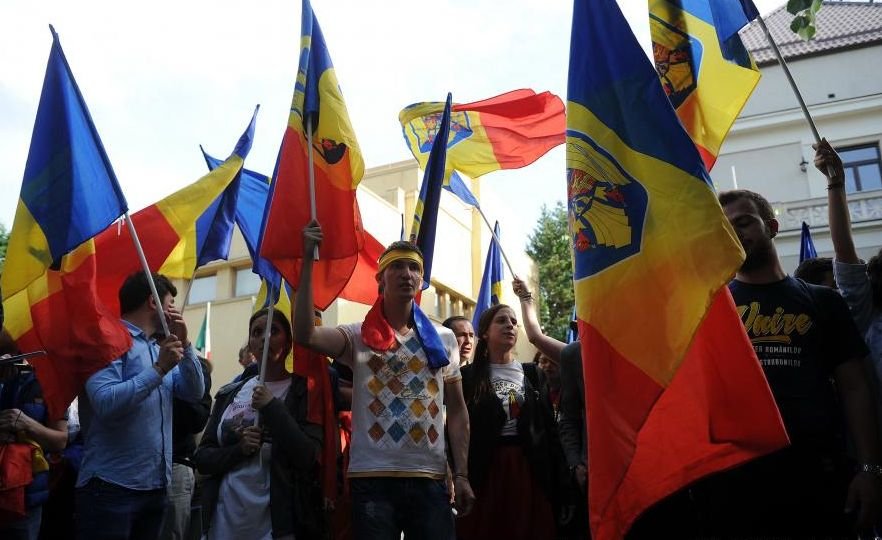 La ordinea zilei: Mitingul pentru unirea cu România îl irită pe Voronin