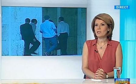 Elena Cristian: Victor Ponta trebuie să anunţe când îşi reia activitatea. Constituţia nu este deloc clară