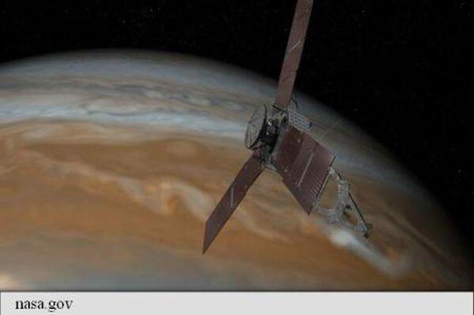 NASA pregăteşte sonda Juno pentru apropierea de Jupiter. Vezi care e misiunea sondei 