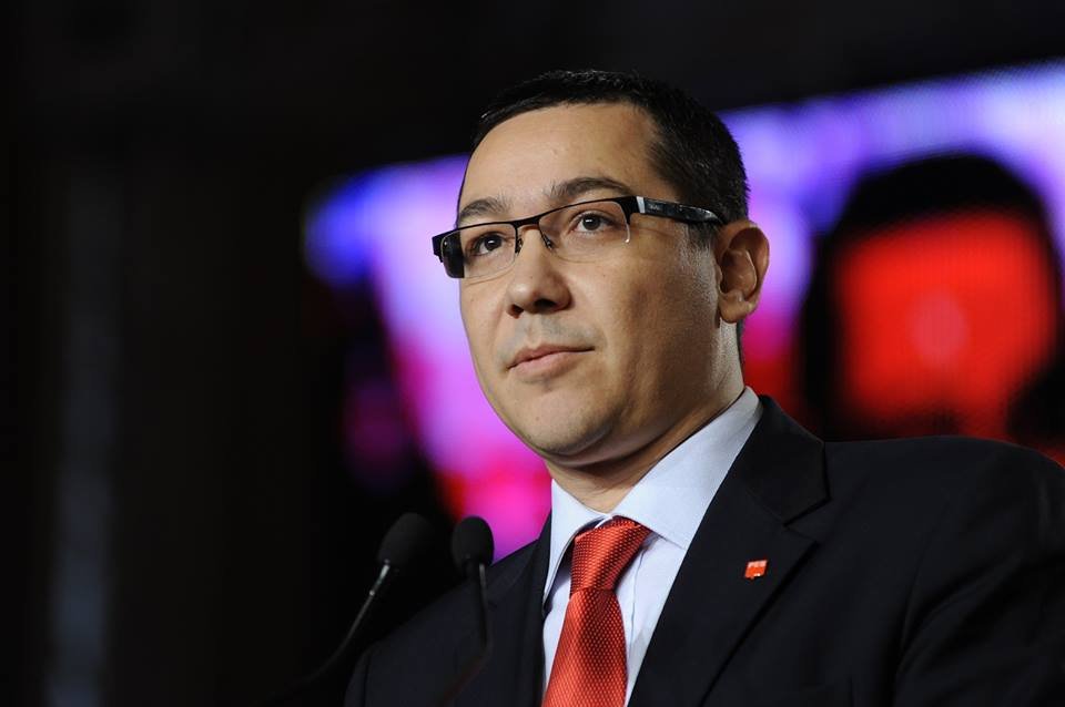 Schimbare de look majoră pentru premierul Victor Ponta după întoarcerea din Turcia