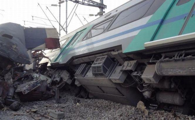Două trenuri de pasageri s-au ciocnit în pricipala gară din Tunisia. 49 de persoane au fost rănite şi internate în spital
