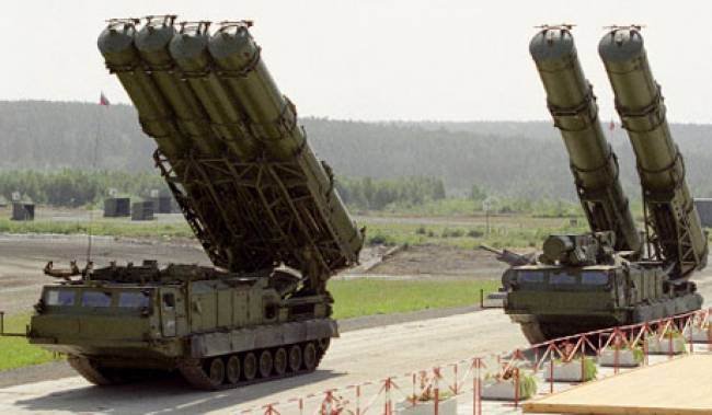 Ucraina instalează sisteme de rachete S-300 la graniţă. Ce înseamnă asta pentru România