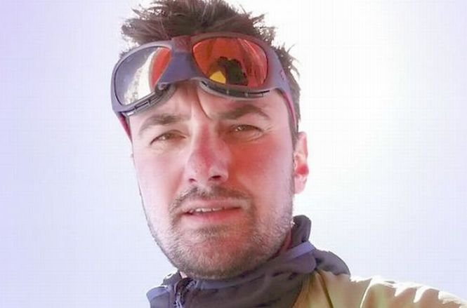 Bucurie pentru Nepal! Alpinistul Alex Găvan, la Income Magazine
