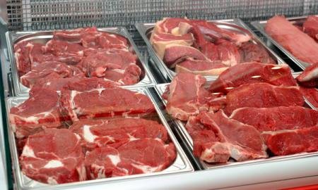 Tone de carne, confiscate de ANSVSA din localurile de pe litoral