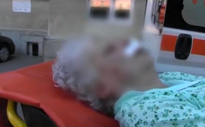 O bătrână de 75 de ani din Dej a fost găsită într-o baltă de sânge. A ajuns cu 16 coaste rupte la spital