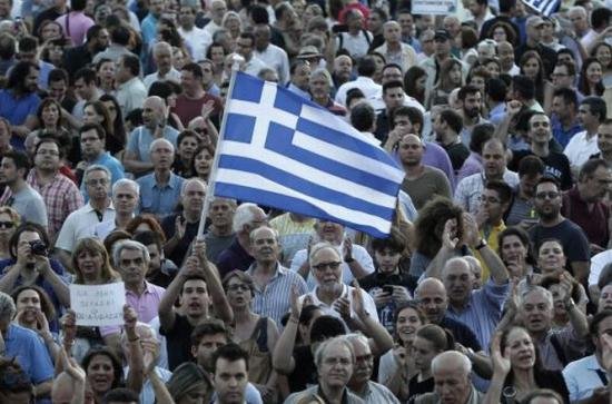 Proteste de amploare la Atena. Peste 6.000 de oameni manifestează contra noului plan de ajutor