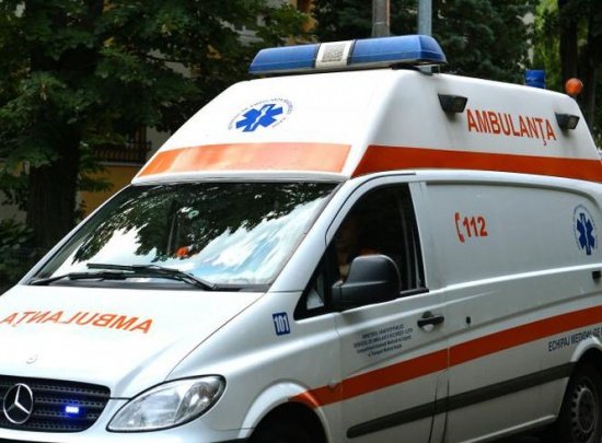 Grav accident rutier în Bucureşti. Patru maşini au fost implicate