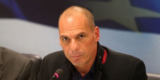 Fostul ministru de Finanțe al Greciei Yanis Varoufakis, acuzat de înaltă trădare