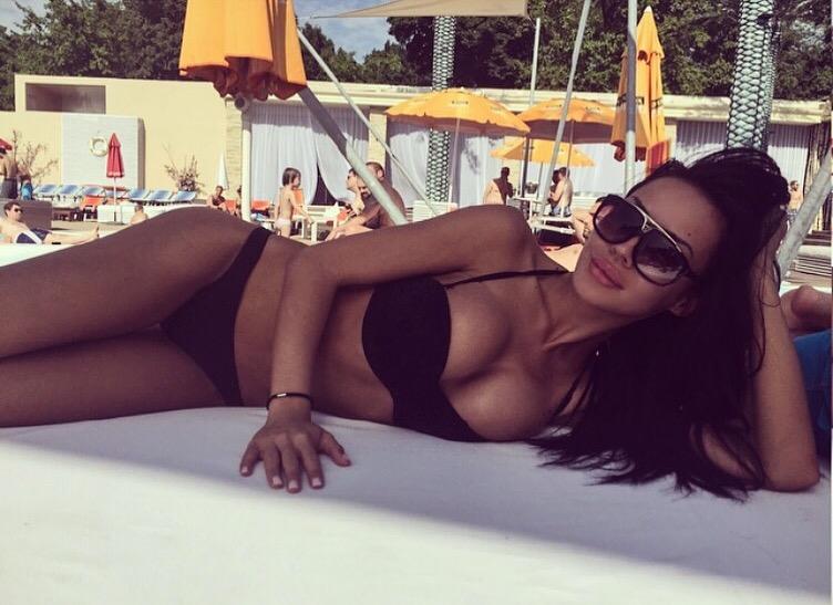 Cristi Tănase s-a combinat cu fiica unui lider PNL. Galerie foto explozivă 319100