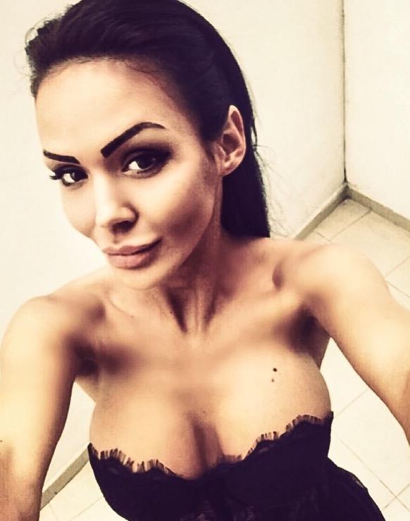 Cristi Tănase s-a combinat cu fiica unui lider PNL. Galerie foto explozivă 319102