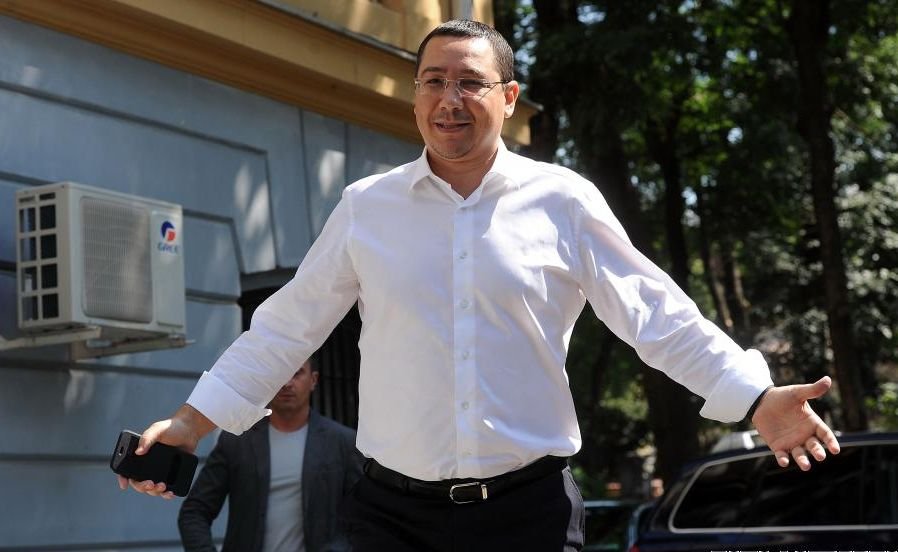 Victor Ponta, decizie de ultimă oră anunţată pe Facebook. Ce se va întâmpla cu salariul premierului, de la 1 august