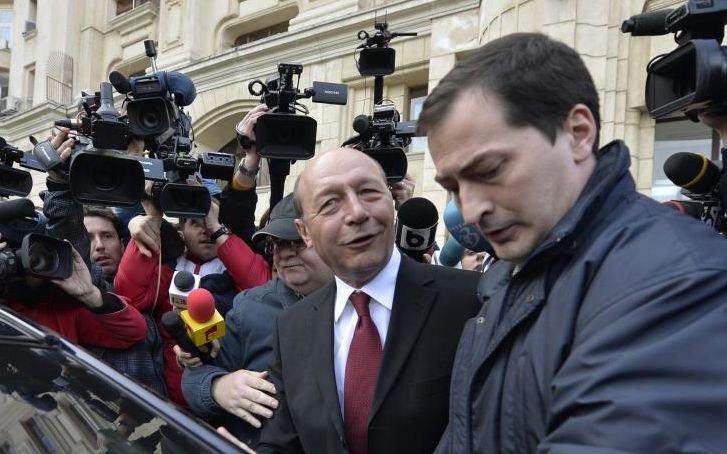 Capii regimului Băsescu, afaceri cu profituri uriaşe 