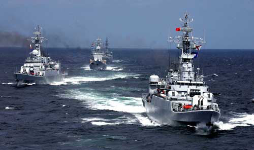 China a trimis trei nave de război în apele teritoriale ale Japoniei
