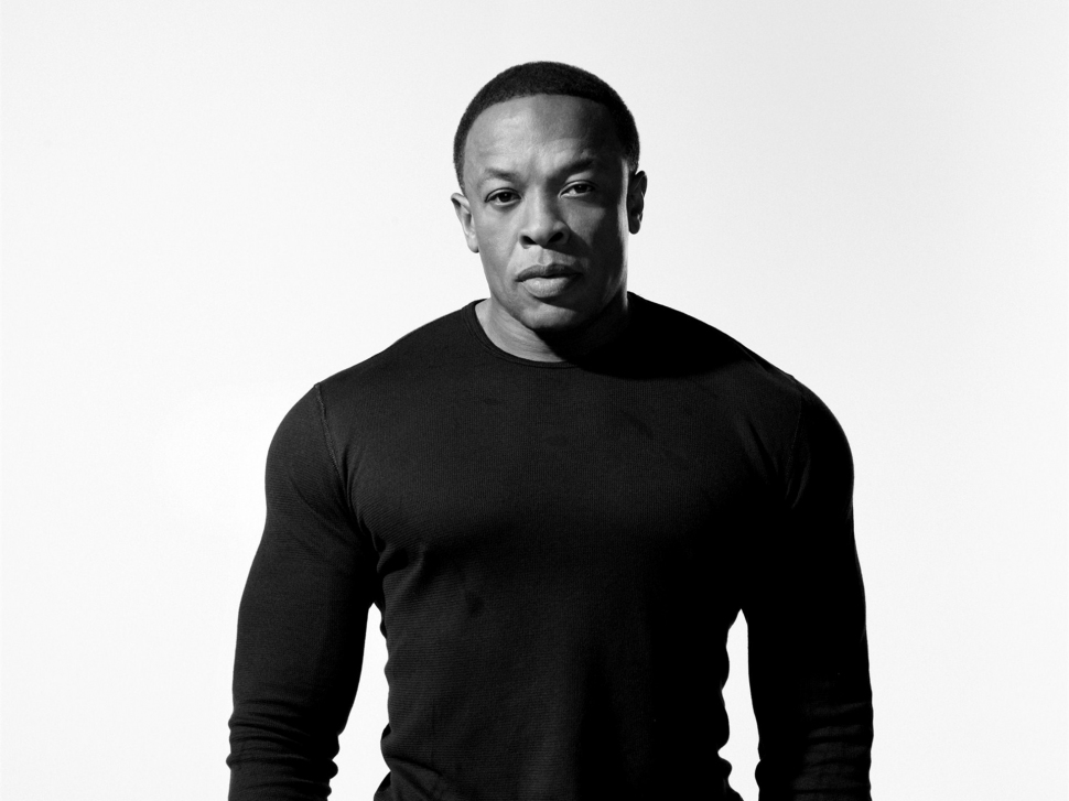 Dr. Dre anunţă lansarea primului album în ultimii 15 ani