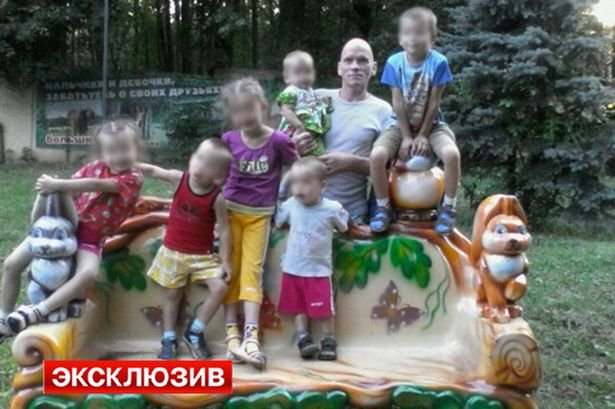 Crima care a şocat Rusia. Şase copii şi mama lor însărcinată, măcelăriţi şi îndesaţi în saci de plastic de tatăl-călău