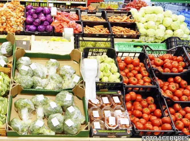 Cum se scumpesc legumele şi fructele în drum spre magazine