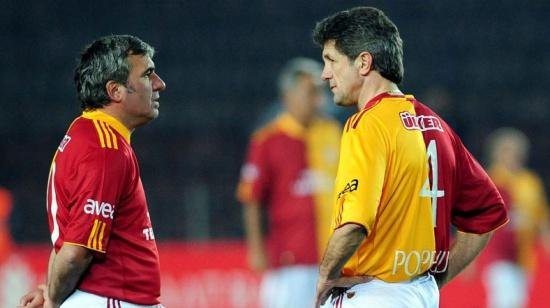 Hagi şi Popescu, printre cei mai valoroşi fotbalişti străini care au evoluat în Turcia