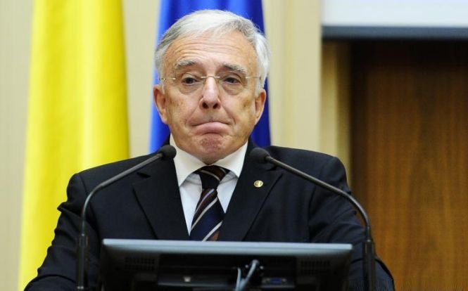 Mugur Isărescu îşi apără comitetul: Nu e supraguvern