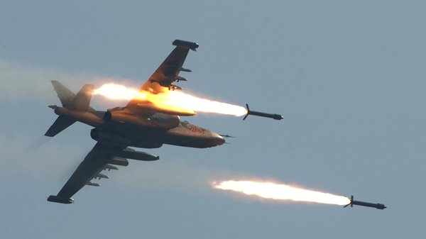 Statele Unite anunță 27 de lovituri aeriene contra Statului Islamic în Siria și Irak