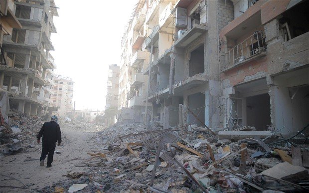 Rebelii au lansat aproximativ 1.000 de proiectile spre două oraşe din Siria