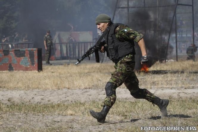 Anunţ îngrijorător din Ucraina. Mii de poliţişti şi militari au trecut de partea proruşilor