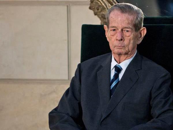 Campanie de denigrare a Casei Regale