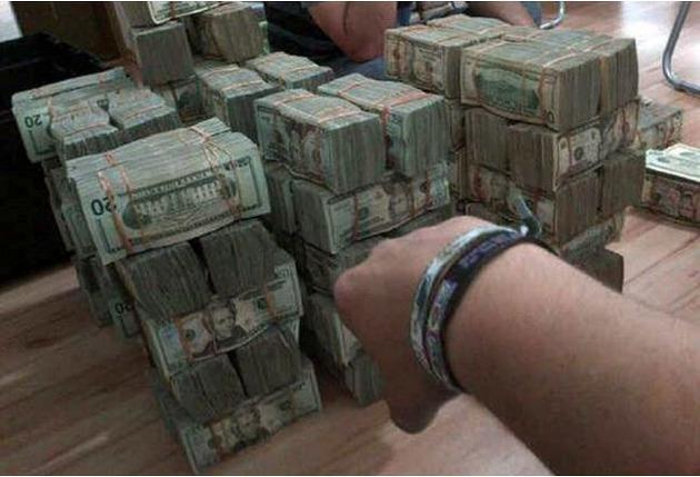 ASTA înseamnă să fii mafiot - galerie FOTO 323676